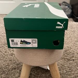 Men’s shoe 7.5 Puma